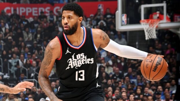 Sources -- Clippers' Paul George opts out, entering free agency