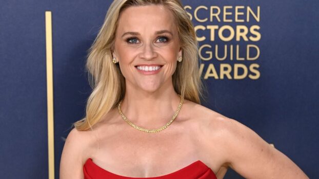 Happy 4th of July from your favorite celebrities! Stars like Reese Witherspoon celebrate Independence Day in style